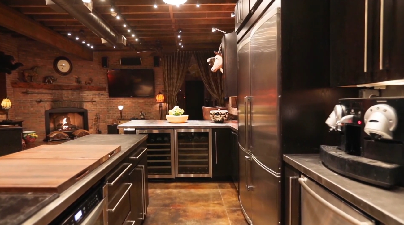 Interior Design Tour vs. Amazing Jersey City Home Loft Redone to the Highest Quality