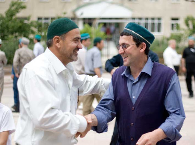 10 Amalan Ringan di Bulan Ramadhan yang Dapat Membuka Pintu Surga 10 Amalan Ringan di Bulan Ramadhan yang Dapat Membuka Pintu Surga