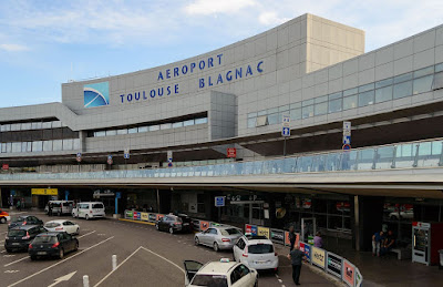 Toulouse_-_Blagnac_Airport_02