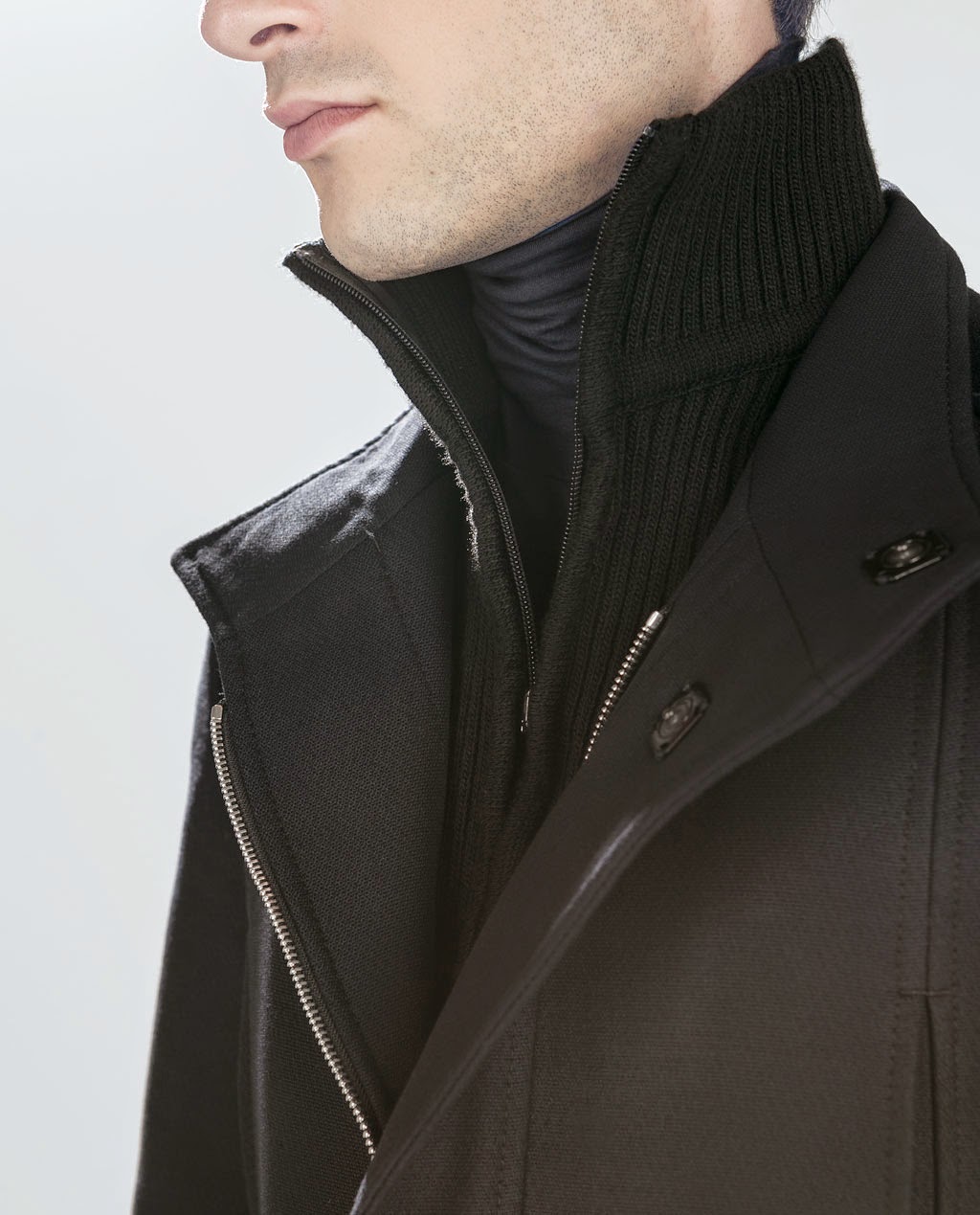 Manteau pi?�ce en maille Zara