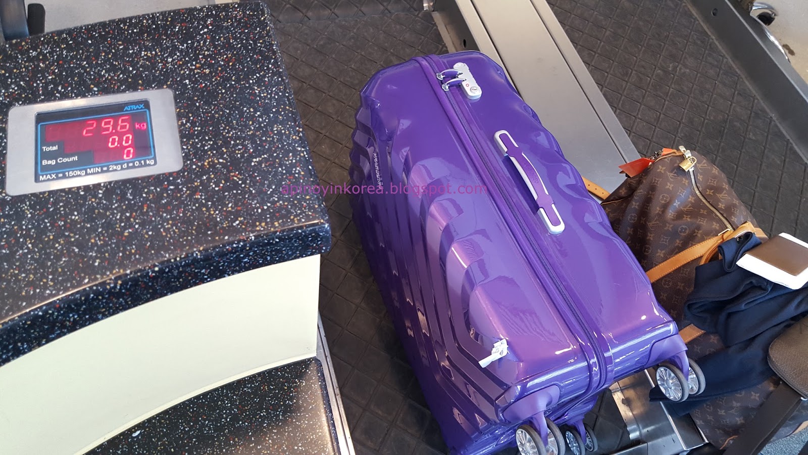 Damaged luggage and claim goes MIA : r/unitedairlines