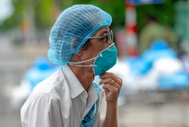 Nữ kế toán ở Hà Nội nhiễm SARS-CoV-2