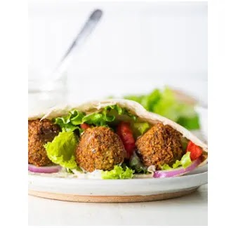 طريقة عمل الفلافل مع صلصة التزاتزيكي Tzatziki طريقة عمل الفلافل مع صلصة التزاتزيكي Tzatziki
