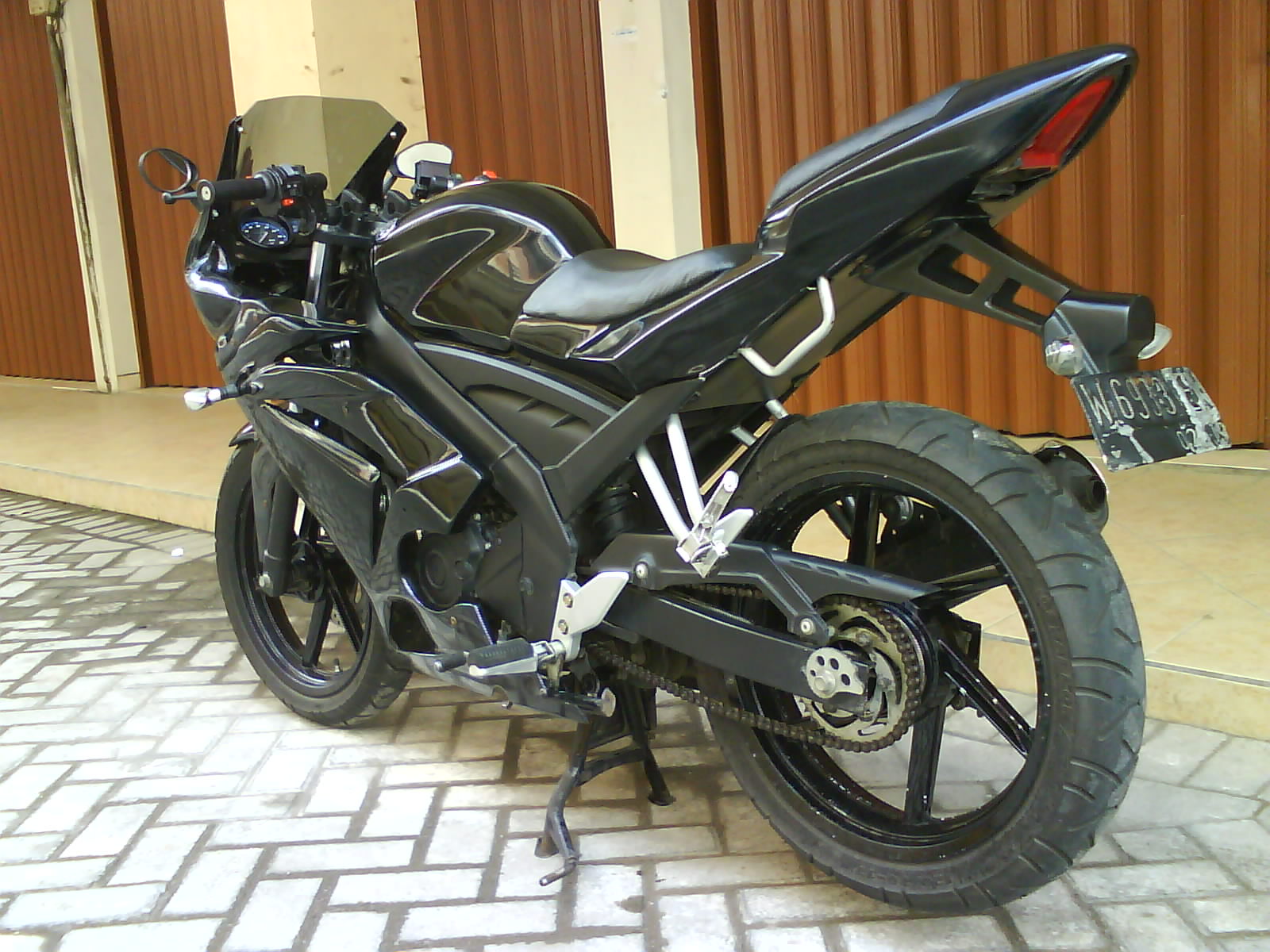 Modif Vixion Jadi Yamaha R15