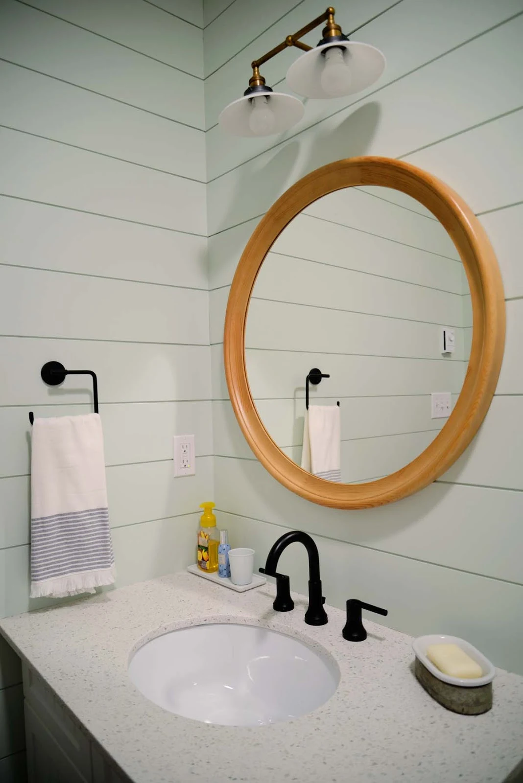 modern cottage cabin country bathroom, Delta Faucet Trinsic | Ramblingrenovators.ca