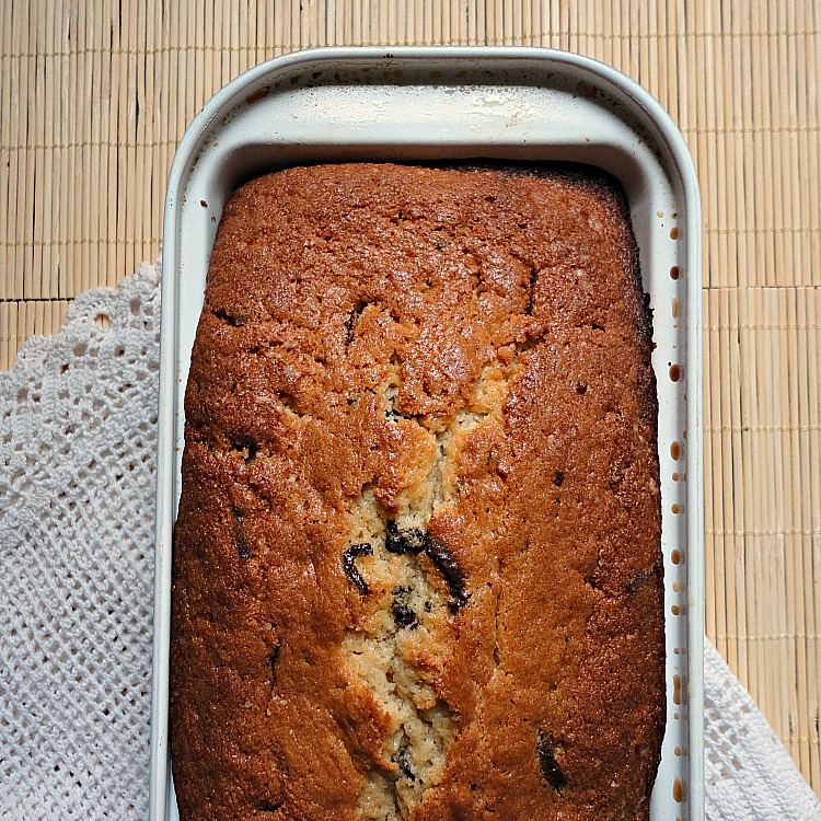 coconut milk loaf with dark chocolate flakes bonheur cuisine