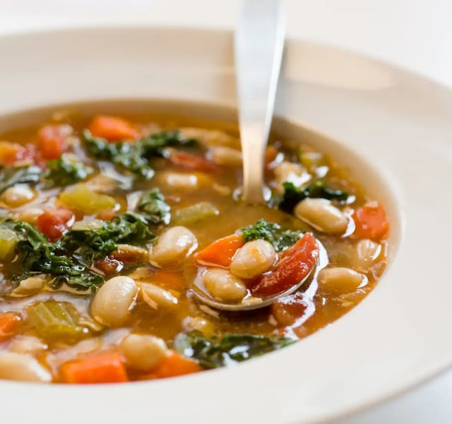 Hearty Tuscan Soup #comfortfood #vegan