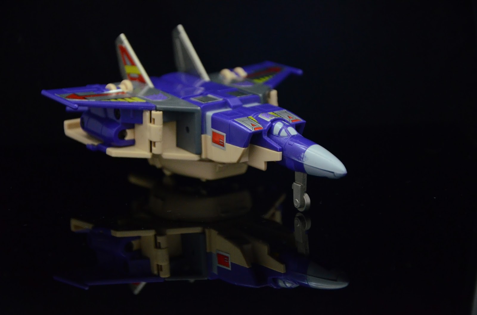 The Cave Collection Transformers G1 Blitzwing
