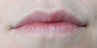 Code-beautiful-natural-lips