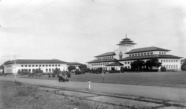 photo_gedung_sate_bandung_tempo_dulu