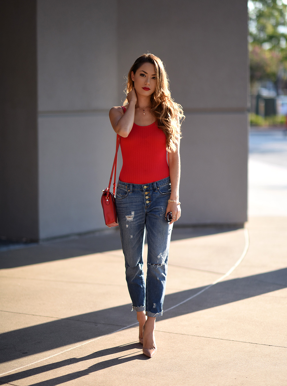 OOTD- RED BODYSUIT WITH BLUE RIPPED JEANS 