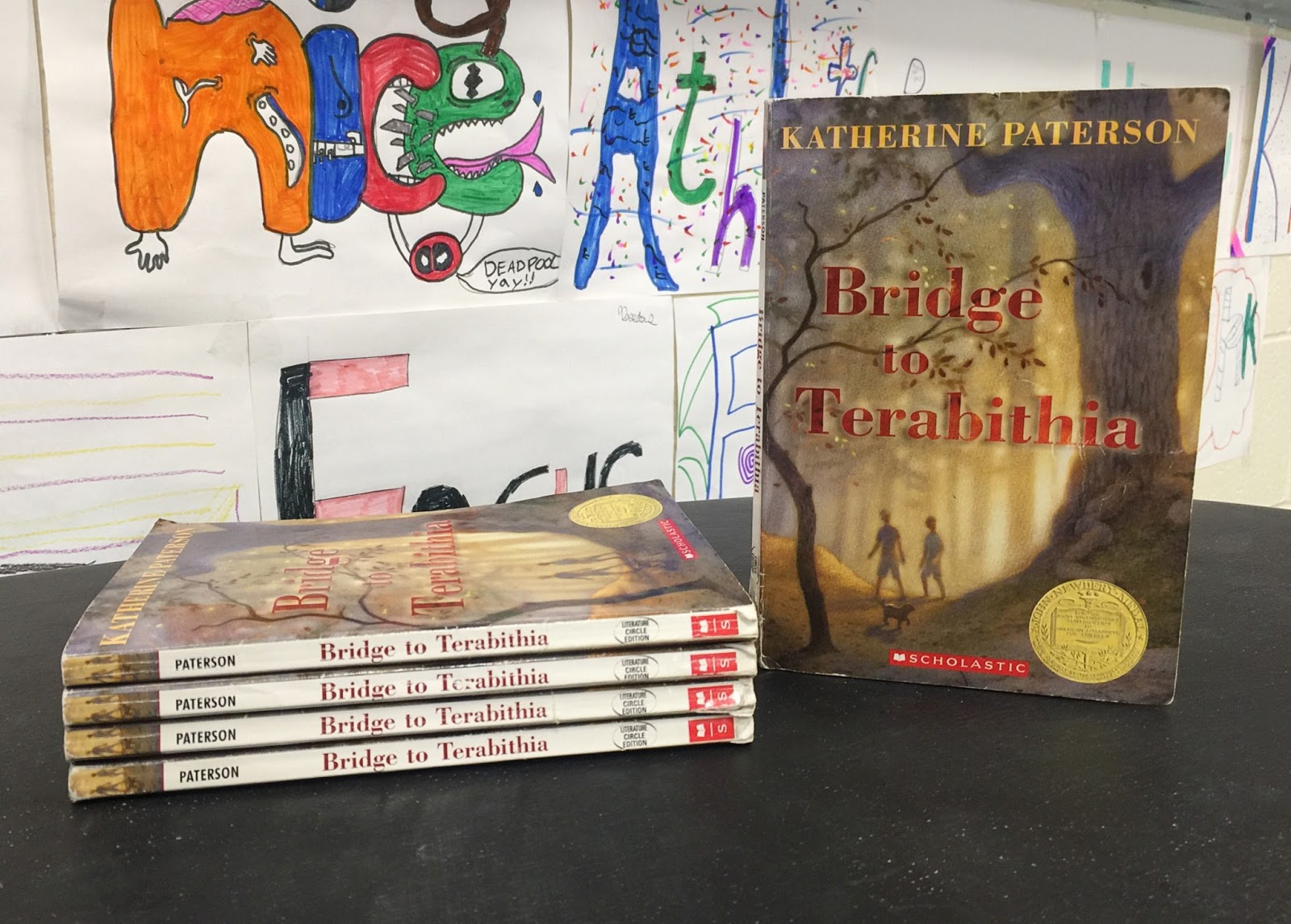 After some intense guided reading, I transition to a week for Book Club. I try to make it special and low pressure for my students. The books I have available for my kids cover not only a large variety of topics, but cover a wide range of reading levels. By including such a range of topics, the students can really relax and find something that they would truly enjoy reading and sharing about. Be sure to grab the FREEBIE reading schedule, and my book club reading logs from Tpt. {FREE, printable, reading, upper elementary}