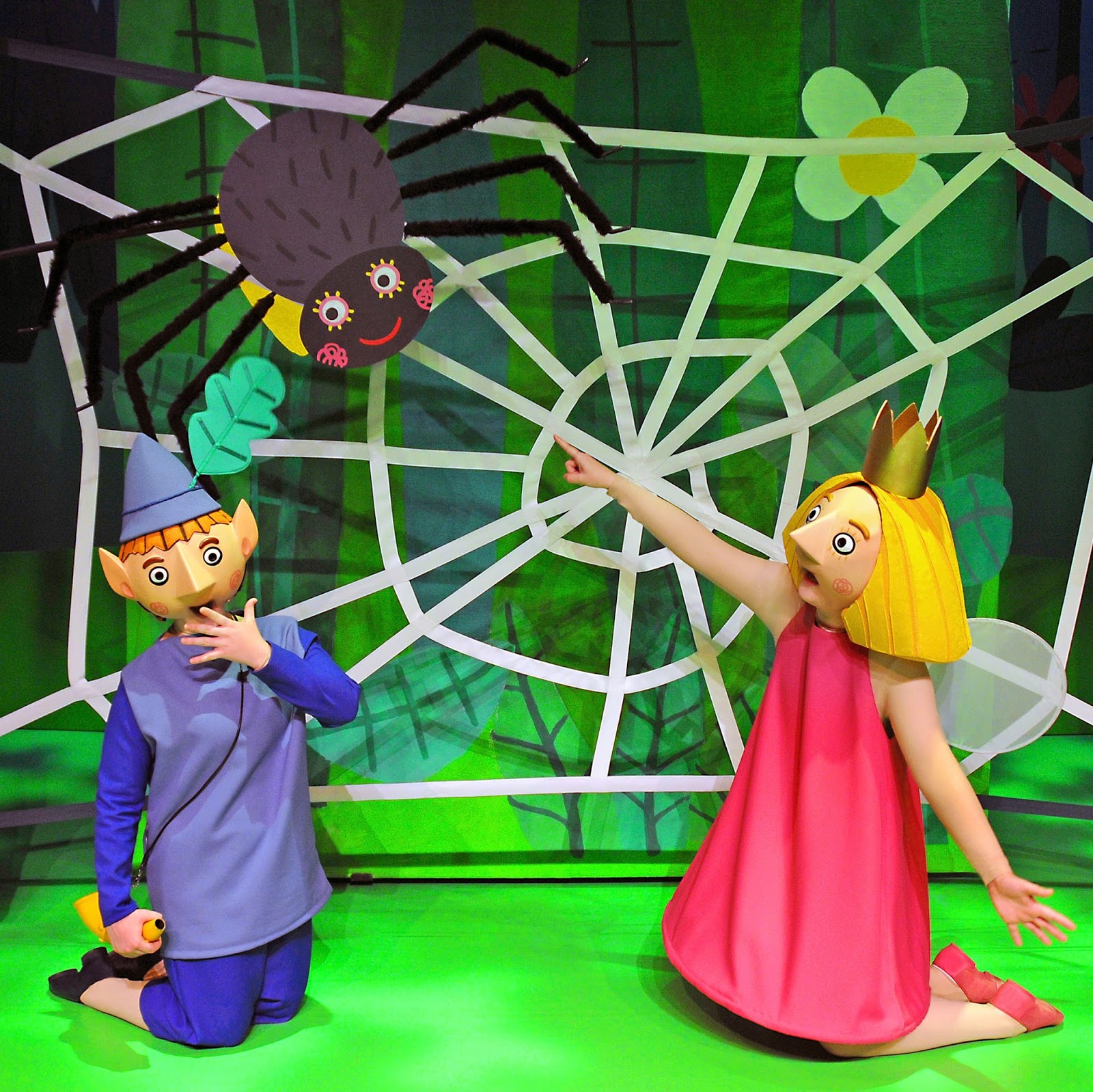 Six Little Hearts Ben And Holly S Little Kingdom Live On Stage Plus A Family Pass Giveaway Valued At 200 Slhfeaturedthursdays