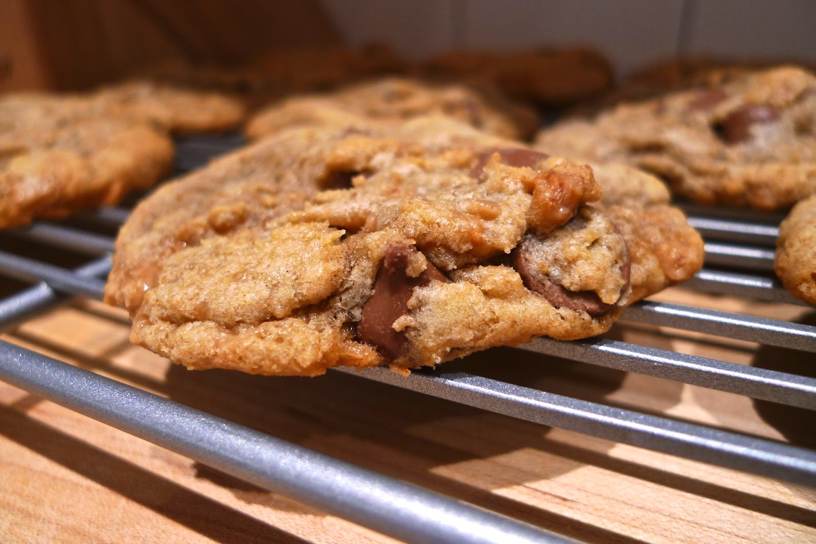 siriously delicious Coffee Toffee Bar Crunch Cookies