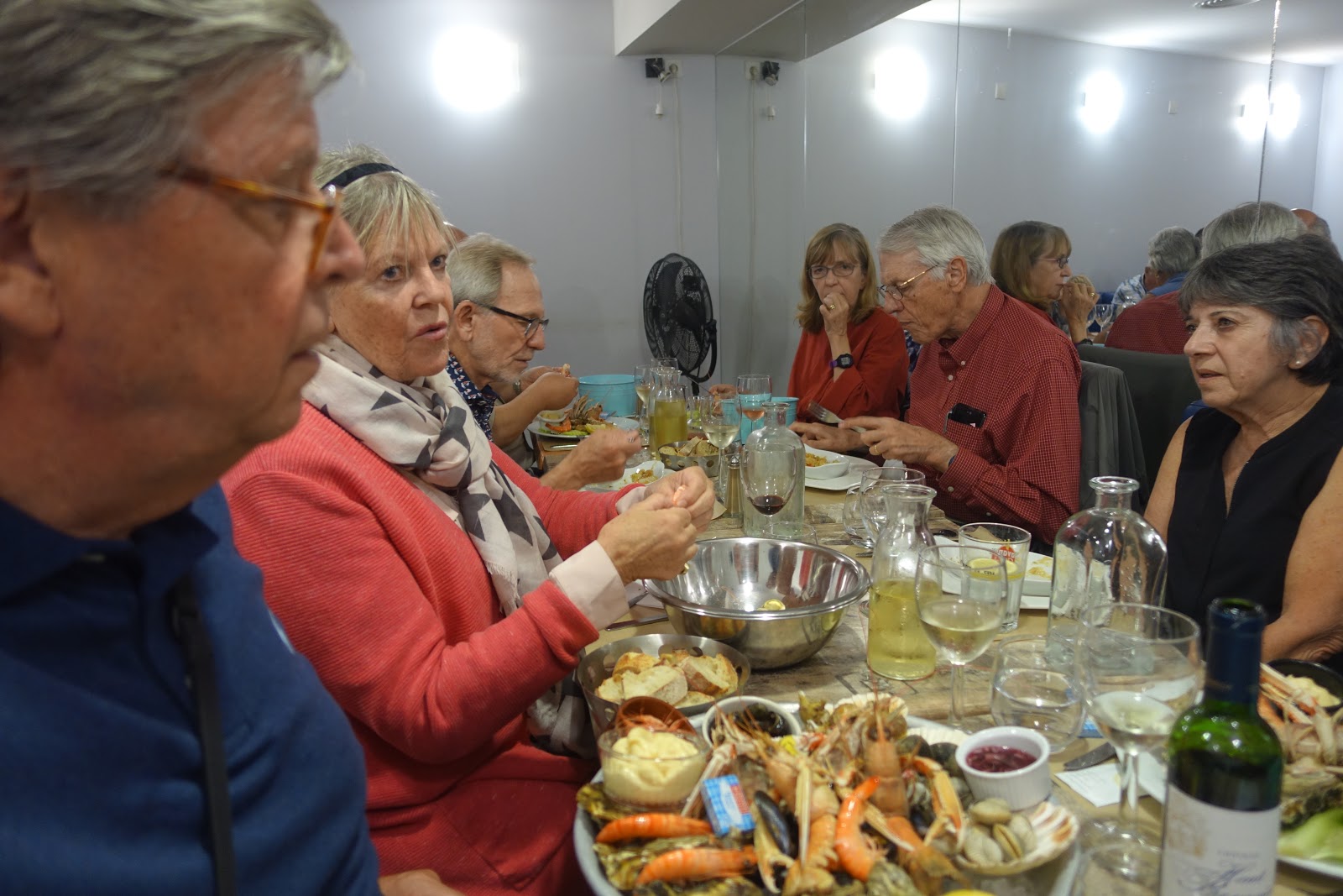 schillerwine Plateau de Fruits de Mer in Blaye Bordeaux Tour 2019 by ombiasy France