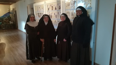 Exposición filatélica en el convento de las clarisas de Villaviciosa