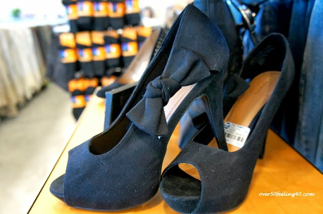 Goodwill Grows: Fabulous Yet Oh So Frustrating!!