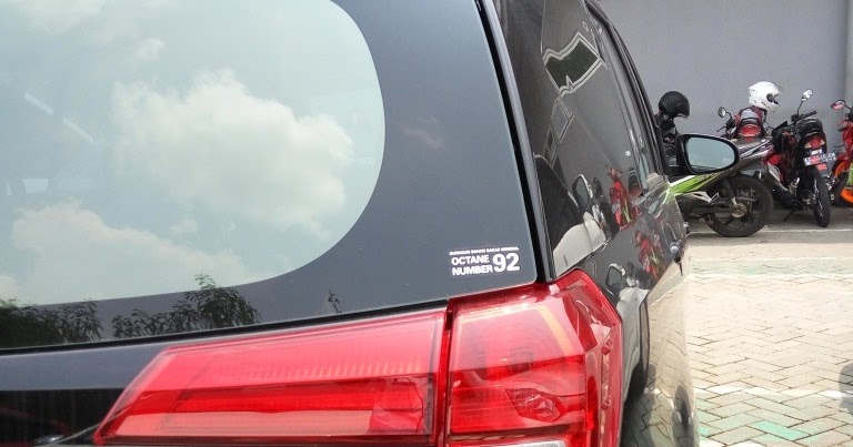 67+ Gambar Dan Warna Mobil Calya