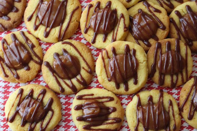 Twix Cookies