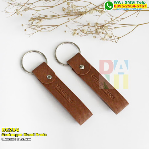 Gantungan Kunci Prada