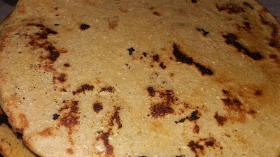 http://www.indian-recipes-4you.com/2017/04/makki-ki-roti-recipes-in-hindi-by-aju-p.html