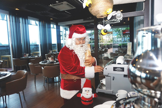 Nantikan Santa Visit Tanggal 24-25 Desember 2017 Hotel+Dekat+Halim+Perdanakusuma