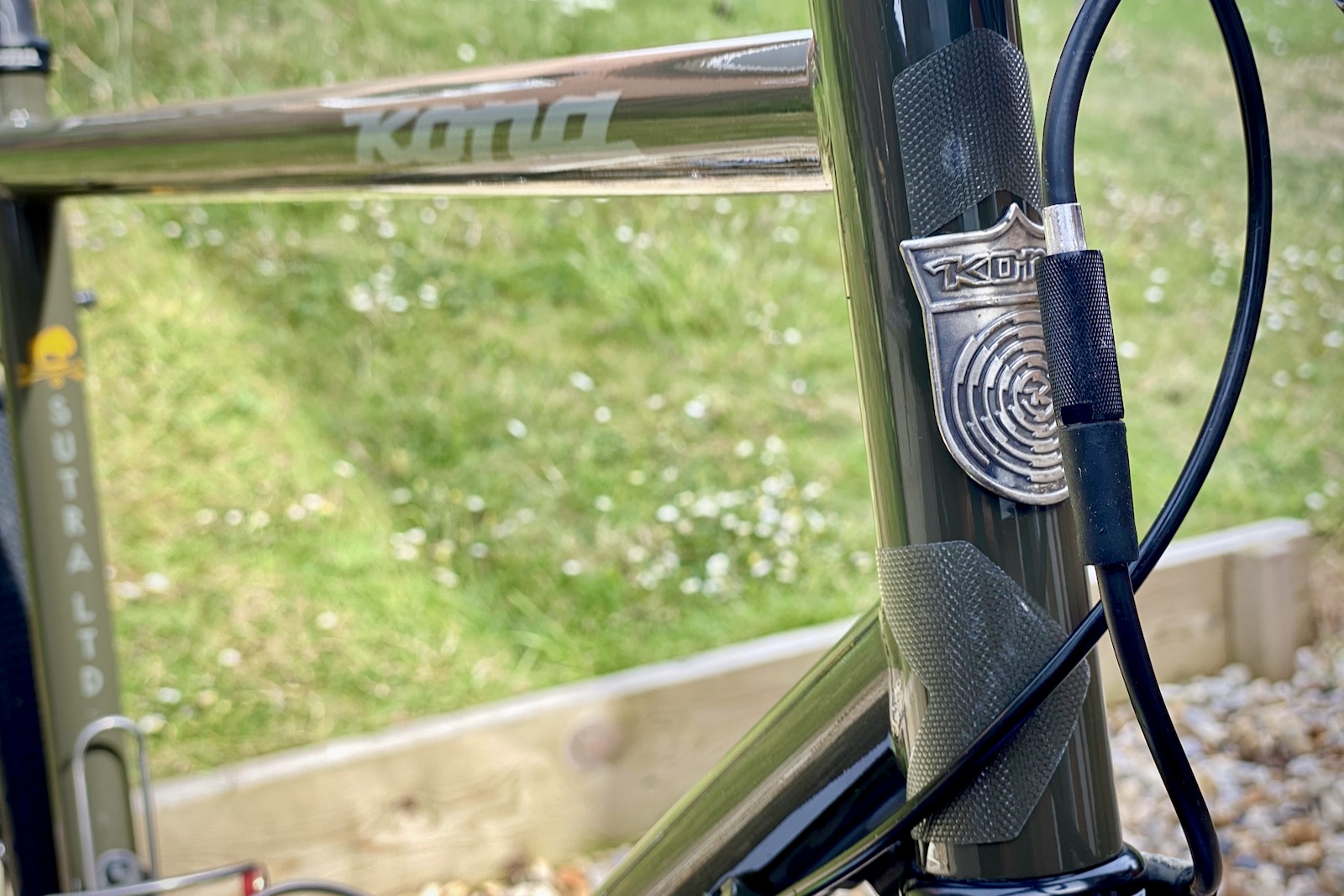 How to Protect a Carbon Fibre or Painted Bike Frame