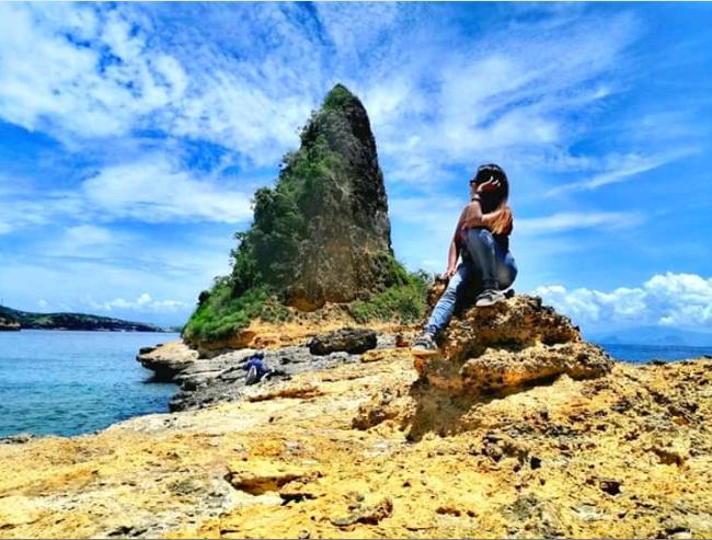 Keindahan Pantai Tanjung Bloam Lombok Timur , Lokasi, HTM dan Rute