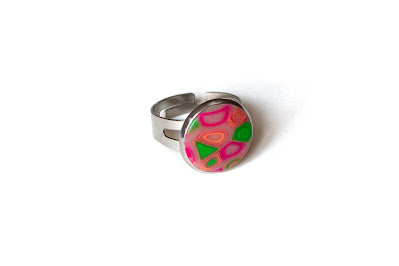 bijoux pâte polymère bague extrudeuse fuchsia vert corail biscuit Cernit Fimo Sculpey Stenna