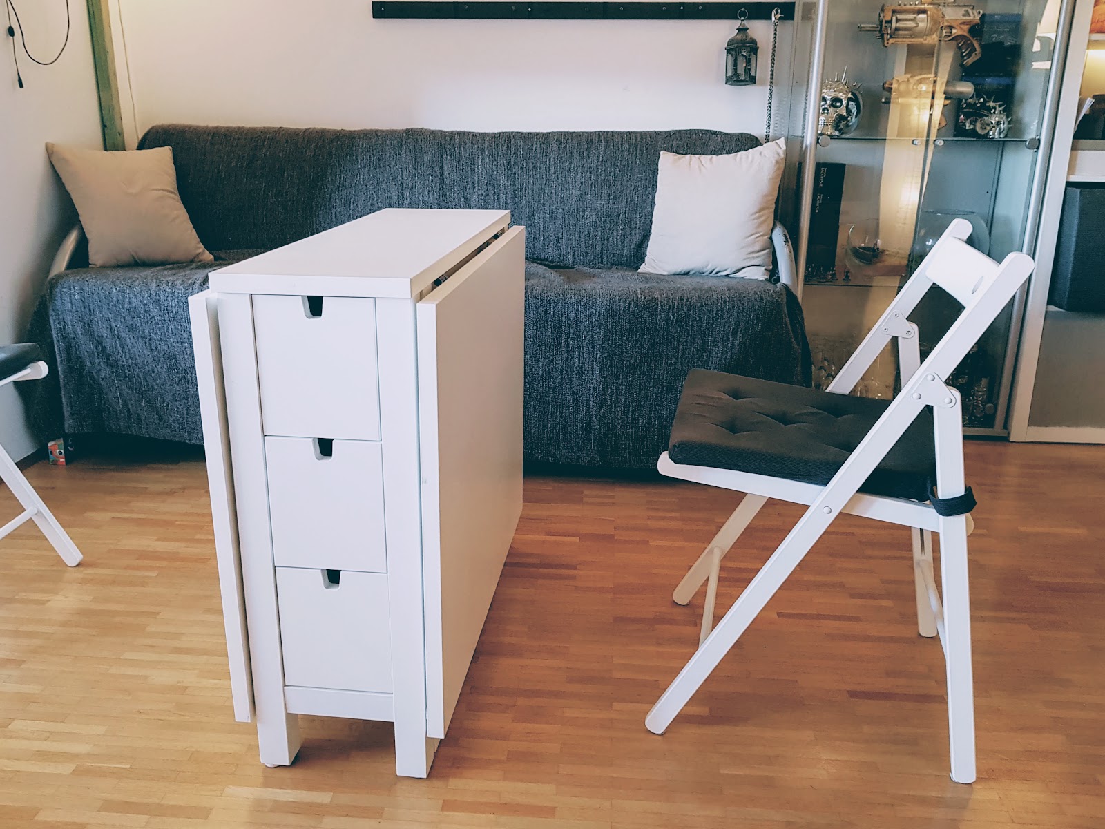 DIY with Ikea Convertible Gaming Table