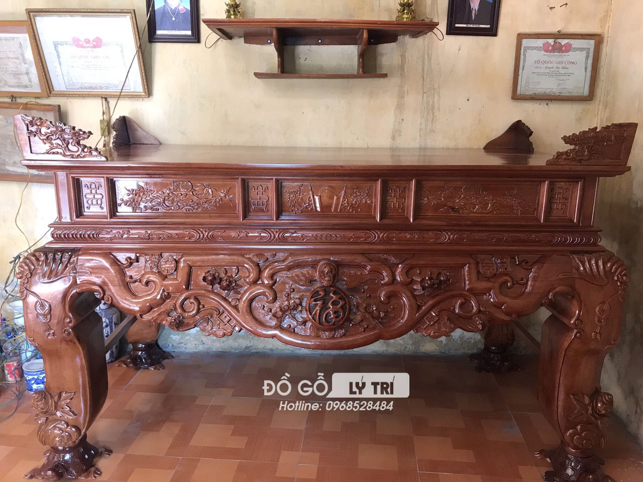 Sập thờ gỗ gụ lào chân 24 dài 217 rộng 107 cao cả rùa 127