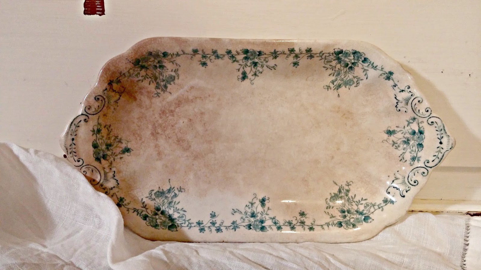 A Guide to Crazing, What is it and is it Good or Bad? Little Vintage