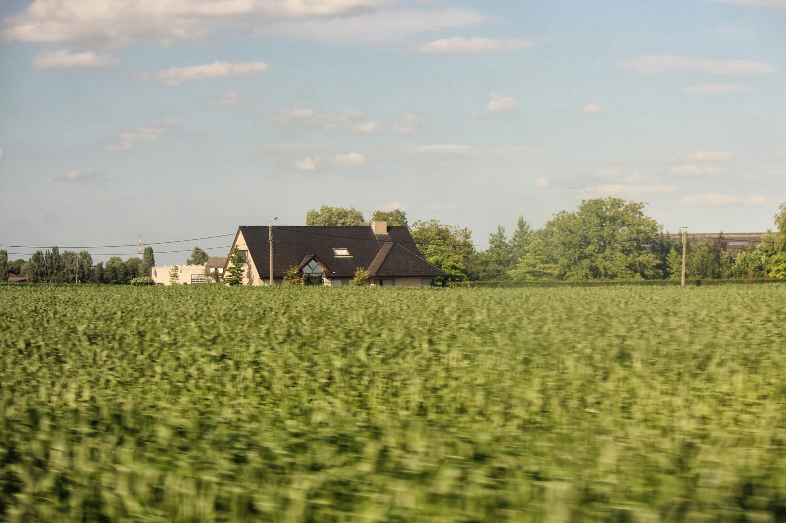 Historia y Genealogía En tren por la LLanura de Flandes. De Lille a Brujas