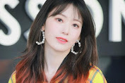 Sakura Iz*One Menarik Perhatian Setiap Orang Dengan Visual Cerah Cantiknya Di Seoul Fashion Week