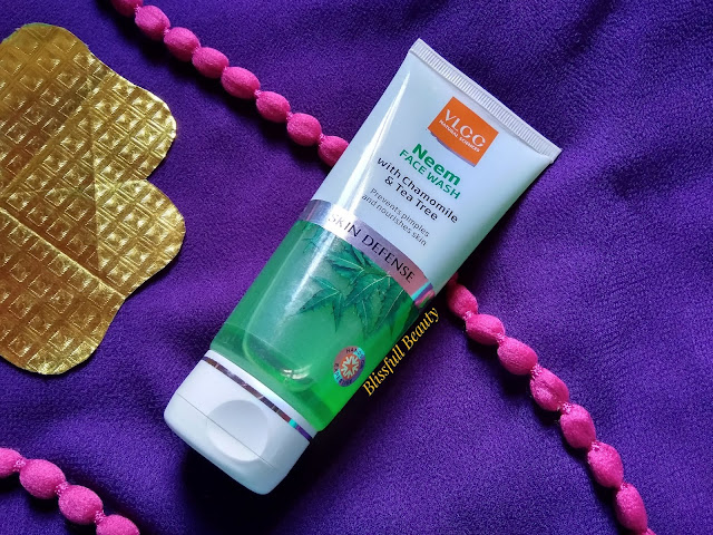 VLCC Neem Facewash Review