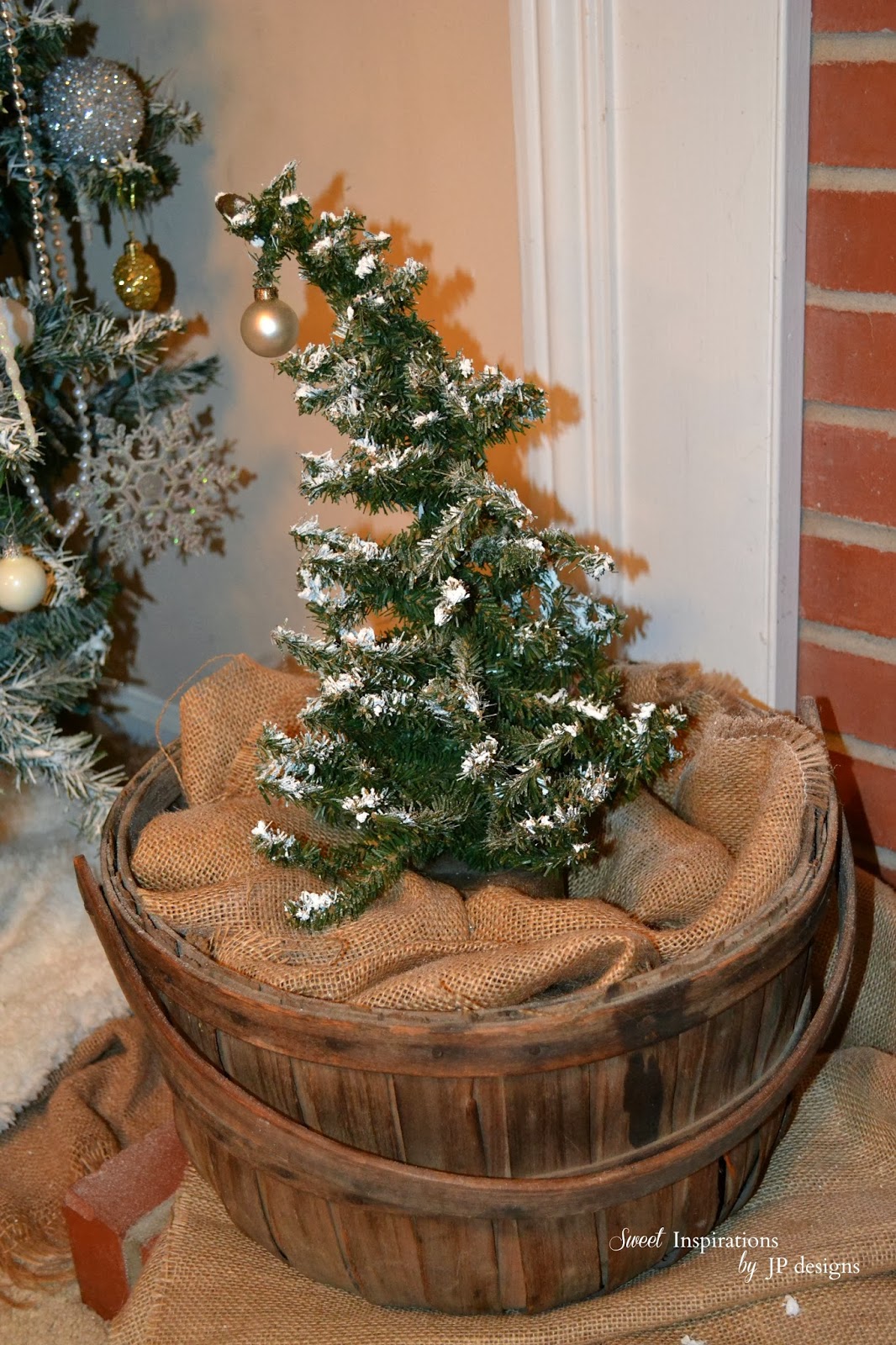 Sweet Inspirations by JP designs An Icy Winter Window and Our Christmas Living Room Decor