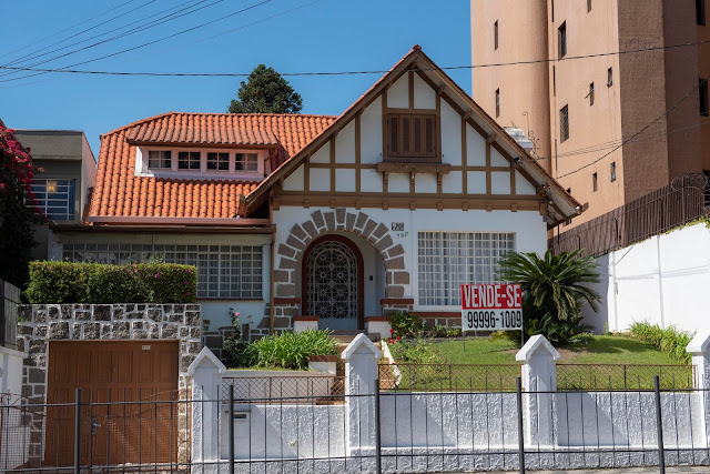 Brincando, crianças do CMEI Hermes Macedo aprendem a jogar xadrez -  Prefeitura de Curitiba