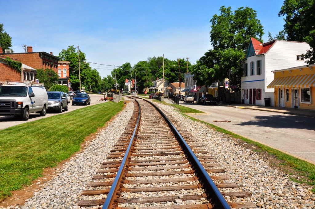 Hitchin' To Go Midway, Kentucky