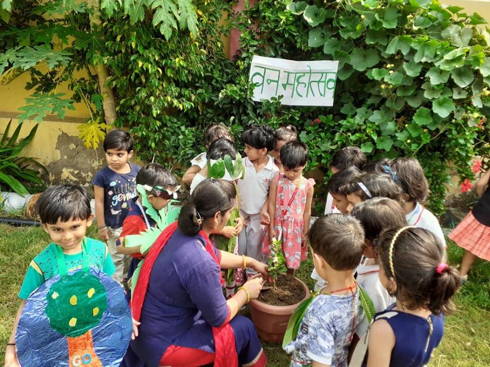 Van Mahotsav Day HD Images, Wallpapers What's up Today