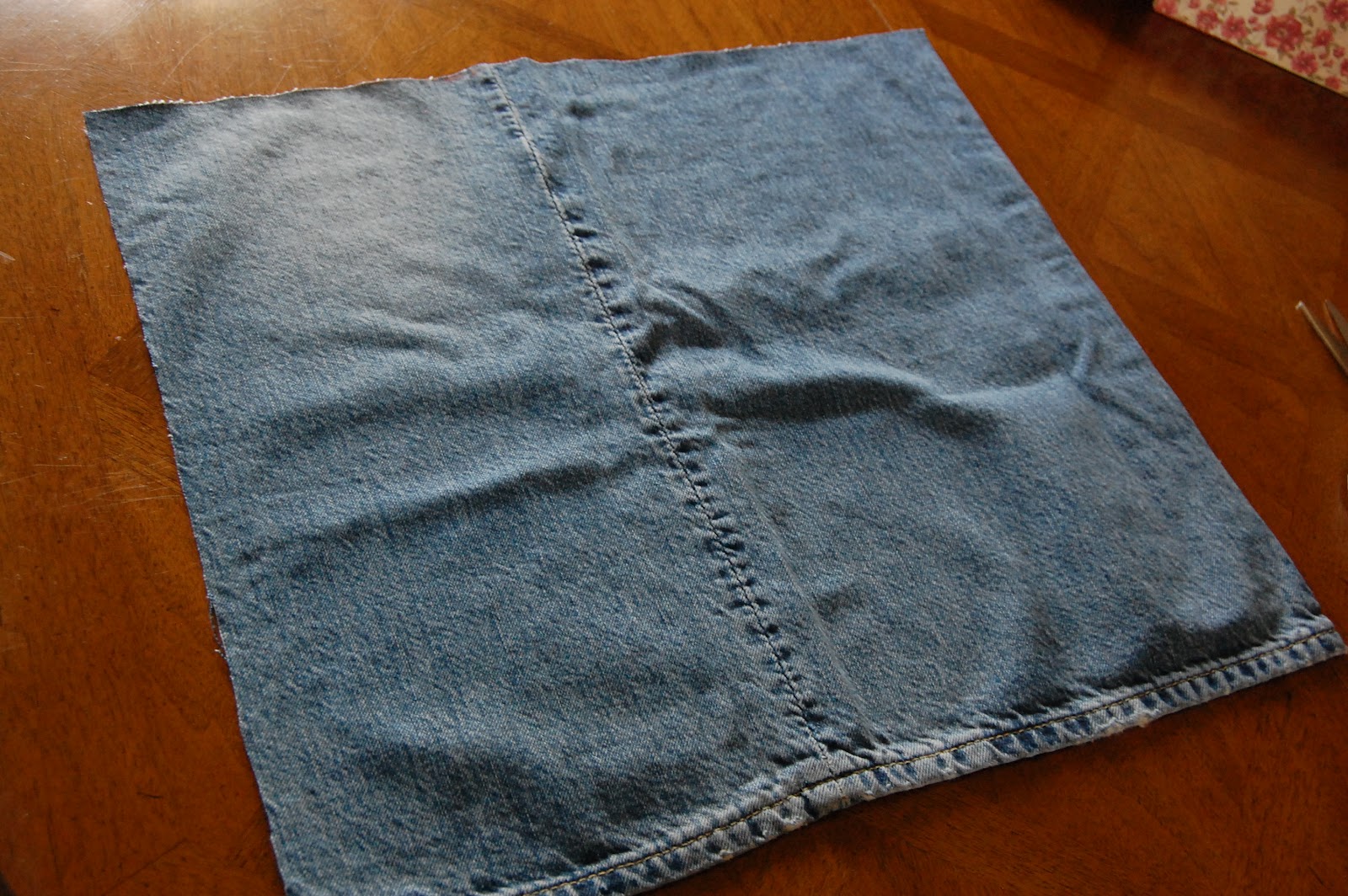 Ph.D., (Home) Economics: Refashion Tutorial: Apron from Jeans and a Top