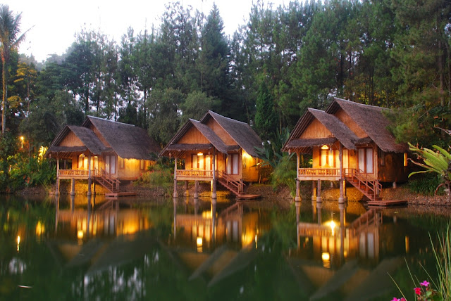 Tempat Wisata Paling Romantis di Indonesia