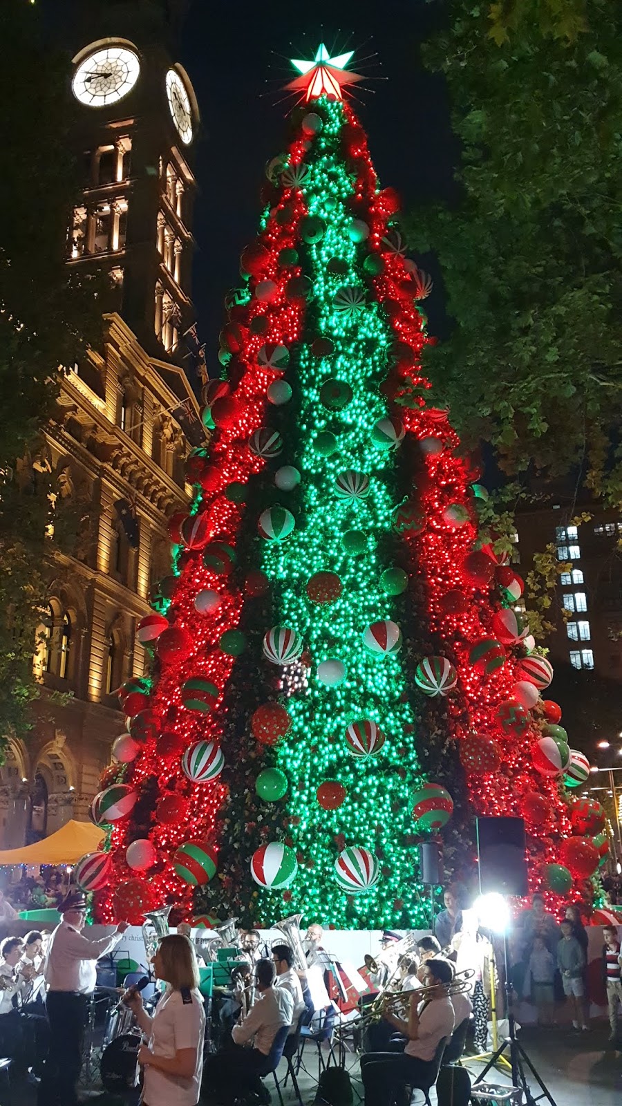 Sydney City and Suburbs Martin Place, Christmas Tree