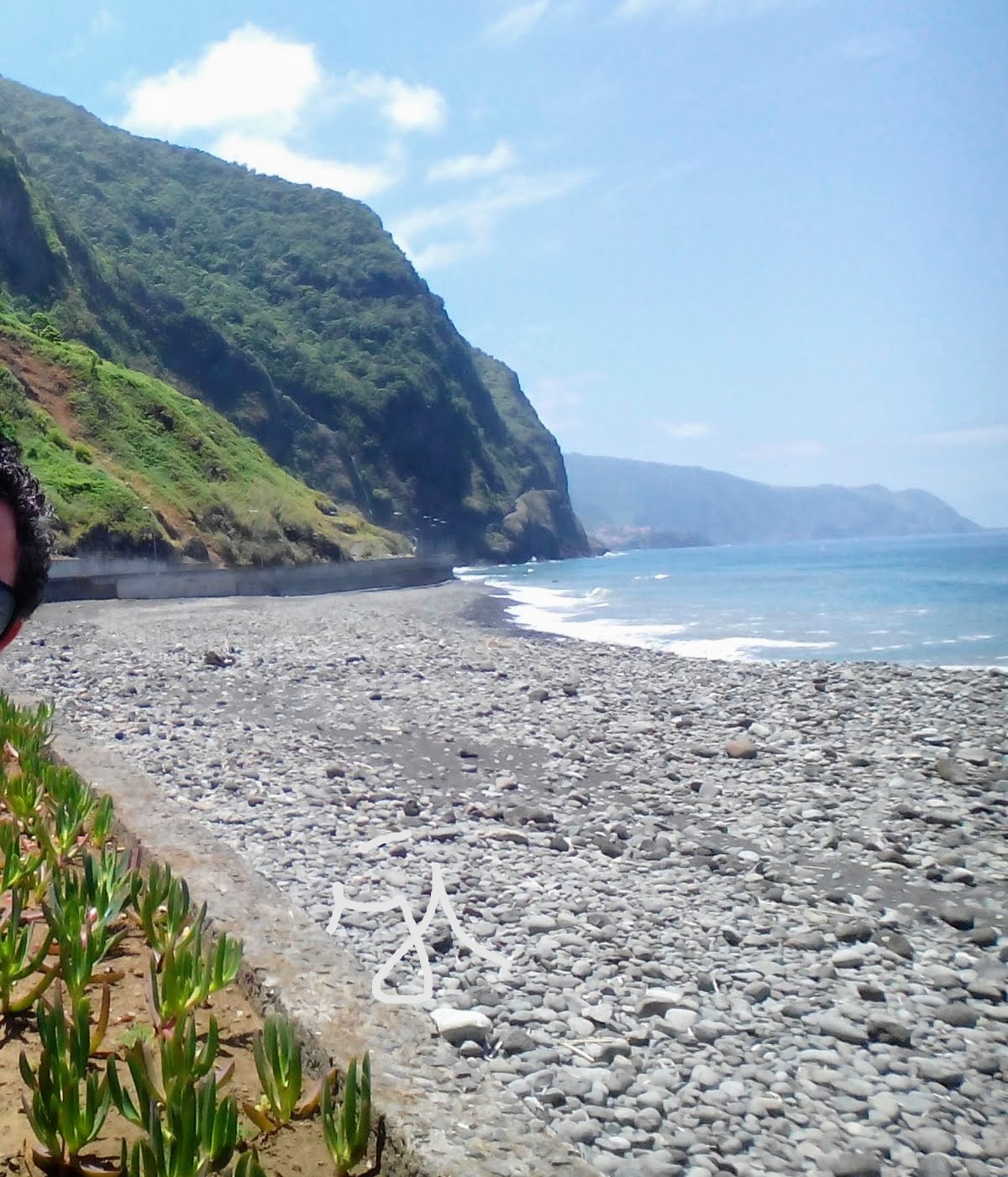 São tantas as pedras no caminho....