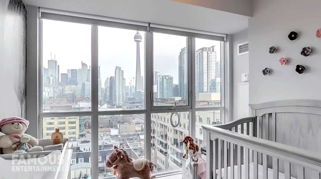 39 Interior Design Photos vs. Shawn Mendes & Camila Cabello LA Home & Toronto Condo Tour