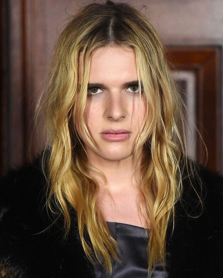 Hari Nef – Beautiful Transgender MTF Supermodel - TG Beauty