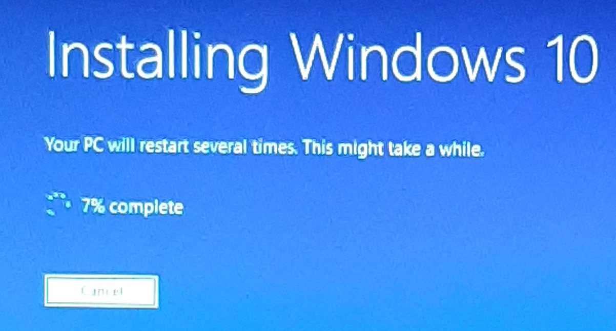 BROKEN WINDOWS UPDATE MADE ME REINSTALL WINDOWS 10