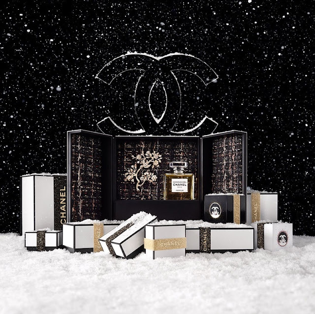 Hily Designs: Lily-Rose Depp promociona la campaña de Navidad de Chanel