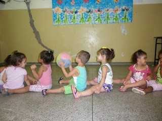 Vivenciando as experiências lúdicas na Educação Infantil: Brincadeira ...