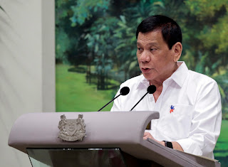 Prezidente filipinu iha Japaun hodi ko'alia dezafiu rejional antes simeira ASEAN nian