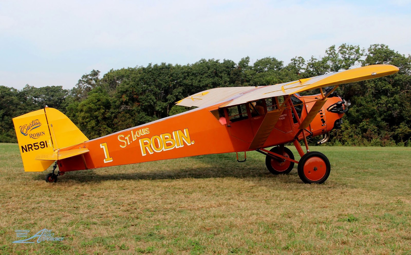 The Aero Experience Vintage Aircraft Looking Back on the Antique